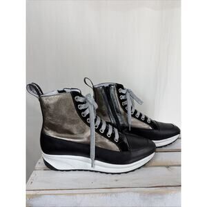 NWT Casta Vaddia Charlie Black Bronze Lace Up High Top Sneaker #1041 EU 39